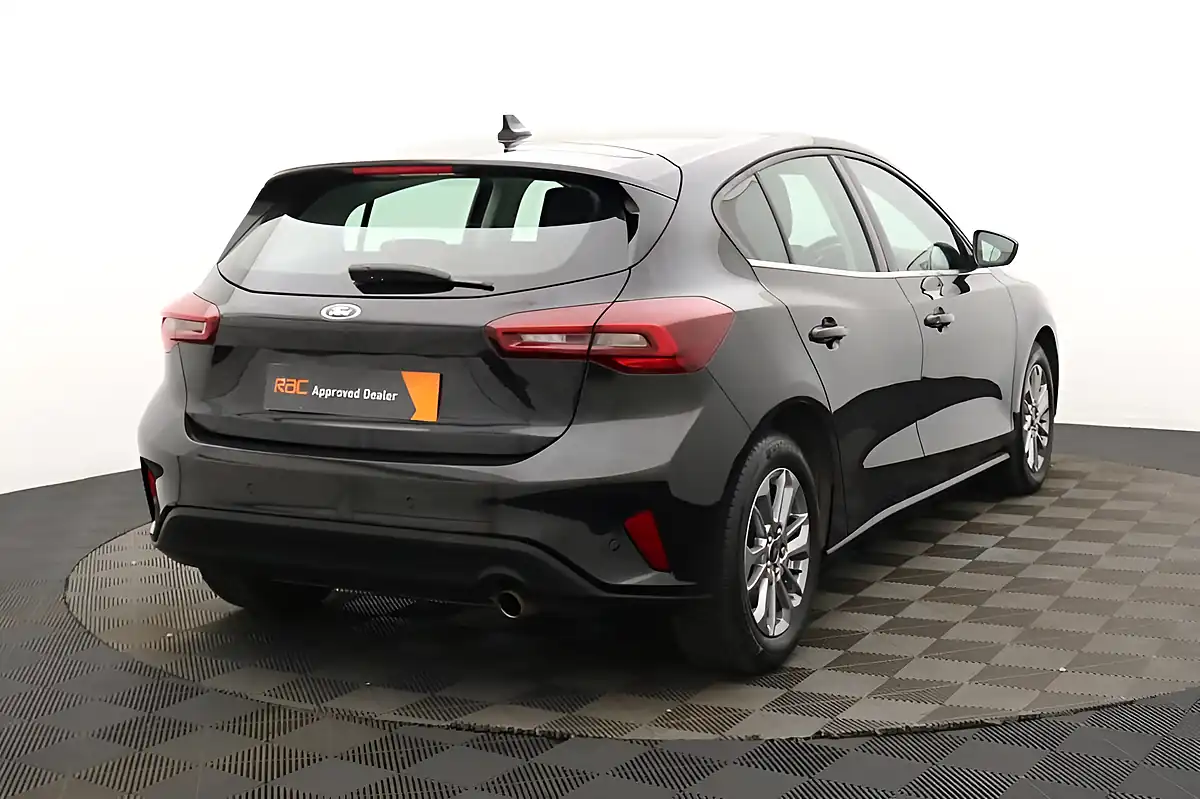 Used 2023 Ford Focus Titanium Agate Black - Interior and Exterior details 3