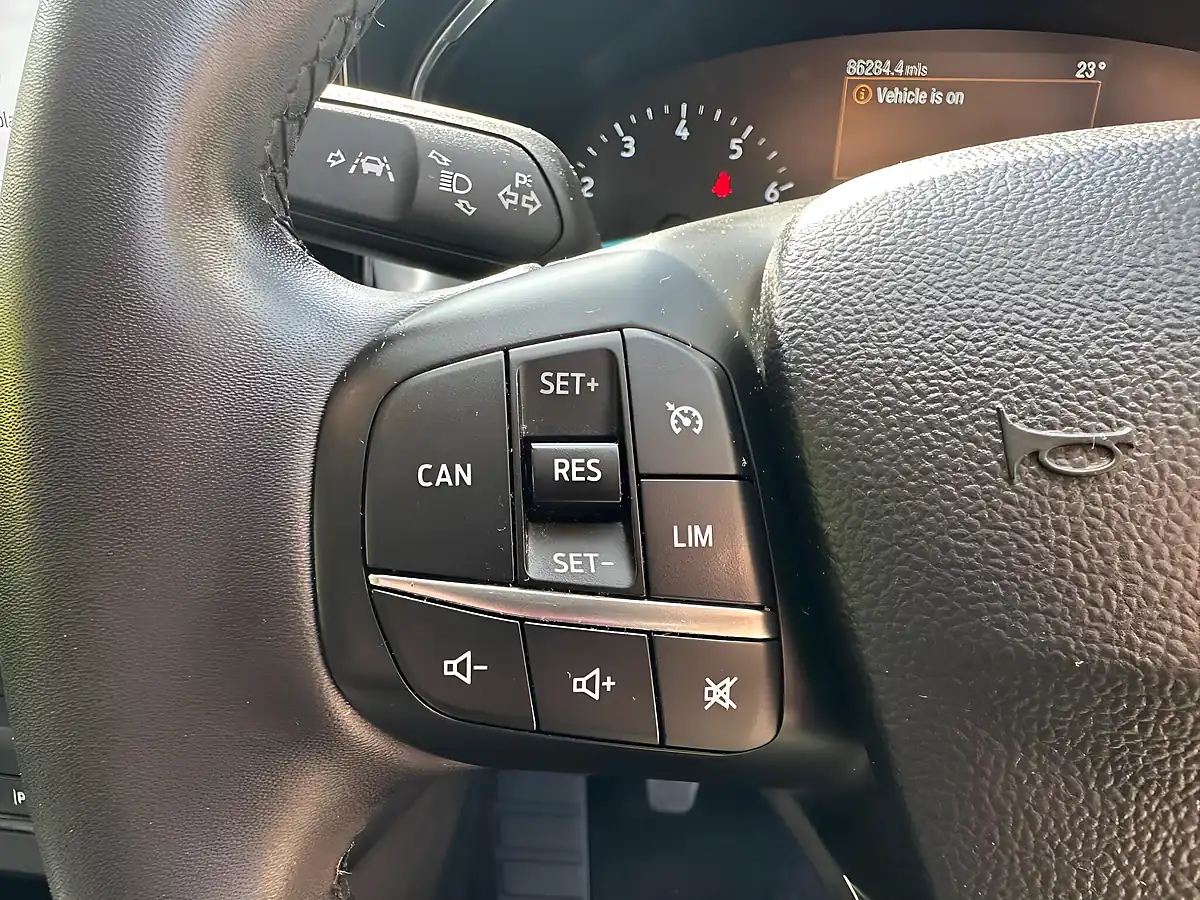 Used 2023 Ford Focus Titanium Black - Interior and Exterior details 12