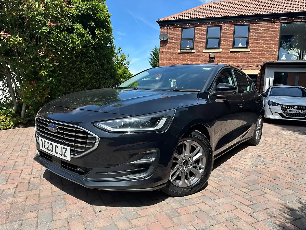 Used 2023 Ford Focus Titanium Black - Interior and Exterior details 3