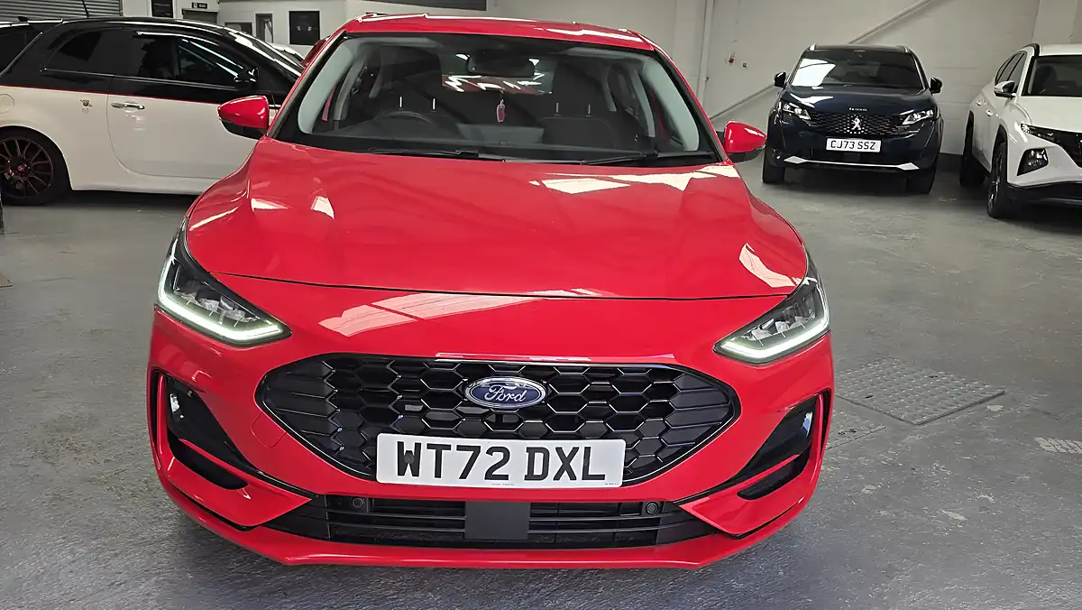 Used 2023 Ford Focus Titanium Red - Interior and Exterior details 2