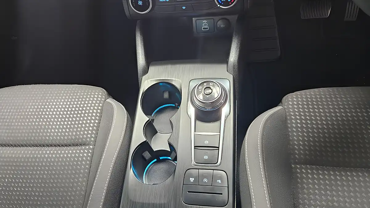Used 2023 Ford Focus Trend Blue - Interior and Exterior details 16
