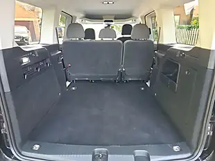 Used 2023 Ford Grand Tourneo Connect Active Black - Interior and Exterior details 11