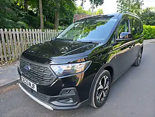 Used 2023 Ford Grand Tourneo Connect Active Black - Interior and Exterior details 2