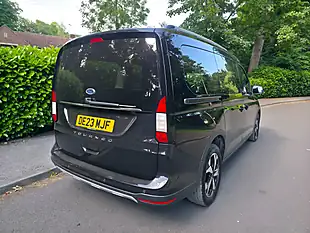 Used 2023 Ford Grand Tourneo Connect Active Black - Interior and Exterior details 8