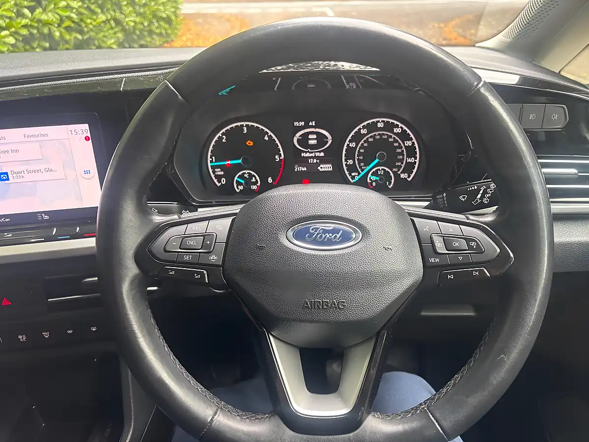 Used 2023 Ford Grand Tourneo Connect Titanium Graphite Grey - Interior and Exterior details 18