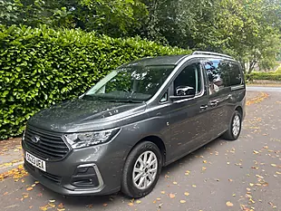 Used 2023 Ford Grand Tourneo Connect Titanium Graphite Grey - Interior and Exterior details 3