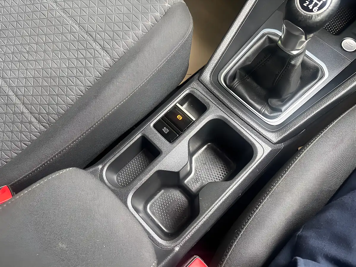 Used 2023 Ford Grand Tourneo Connect Titanium Graphite Grey - Interior and Exterior details 9