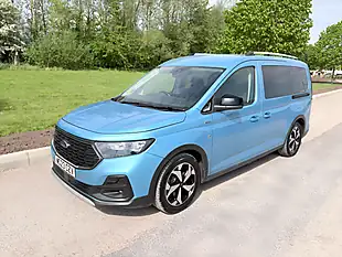Used 2023 Ford Grand Tourneo Connect Titanium GT Boundless Blue - Interior and Exterior details 19