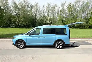 Used 2023 Ford Grand Tourneo Connect Titanium GT Boundless Blue - Interior and Exterior details 2