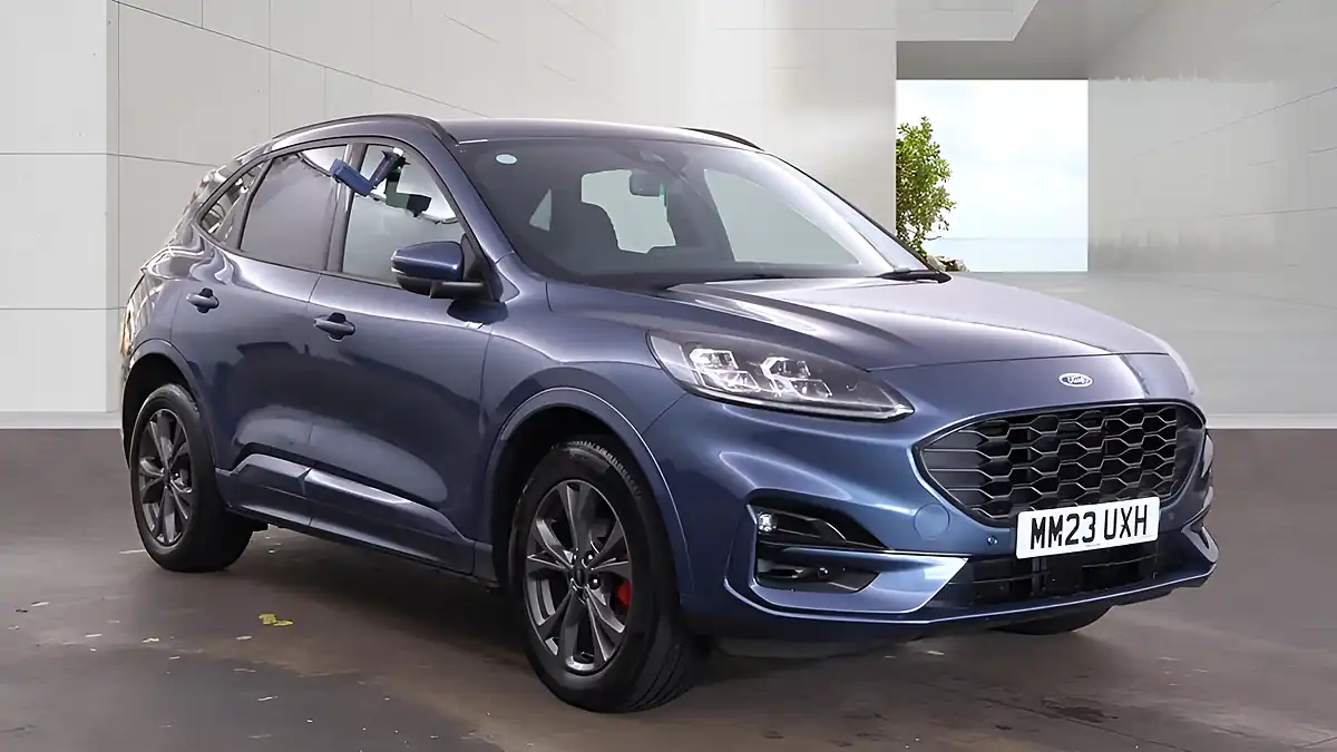 Used 2023 Ford Kuga ST-Line Blue - Front View