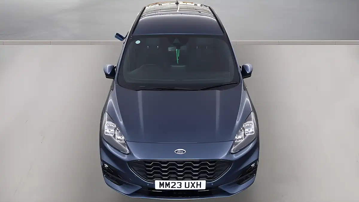 Used 2023 Ford Kuga ST-Line Blue - Interior and Exterior details 11