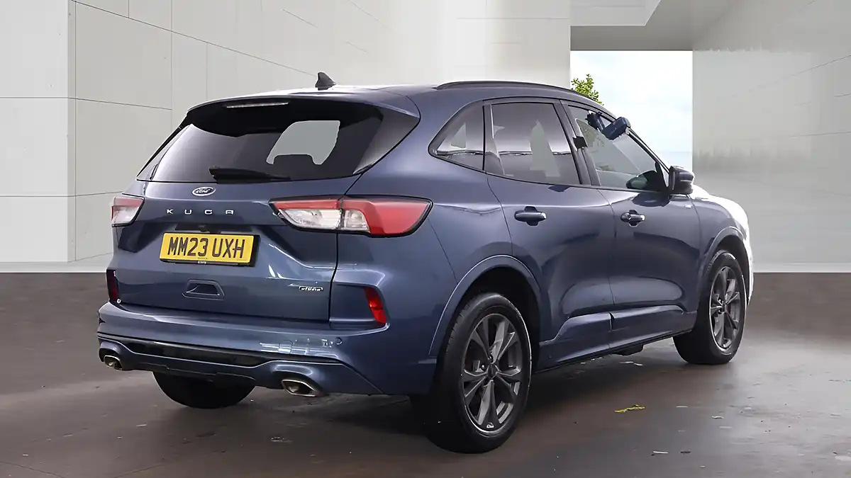 Used 2023 Ford Kuga ST-Line Blue - Interior and Exterior details 7