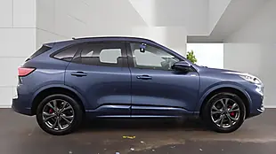 Used 2023 Ford Kuga ST-Line Blue - Interior and Exterior details 9