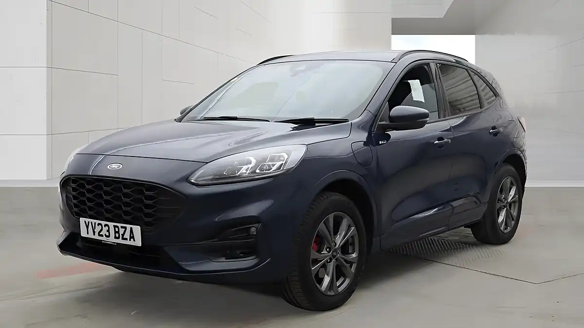 Used 2023 Ford Kuga ST-Line Edition Blue - Interior and Exterior details 5