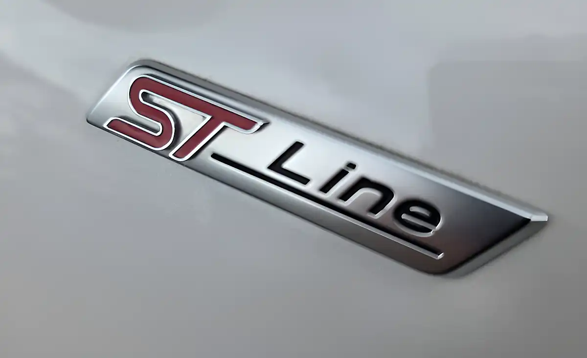 Used 2023 Ford Kuga ST-Line Edition White Platinum Premium Paint - Interior and Exterior details 14