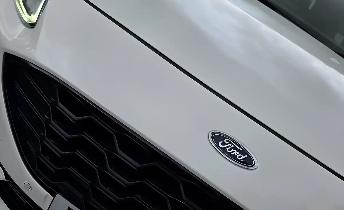 Used 2023 Ford Kuga ST-Line Edition White Platinum Premium Paint - Interior and Exterior details 15