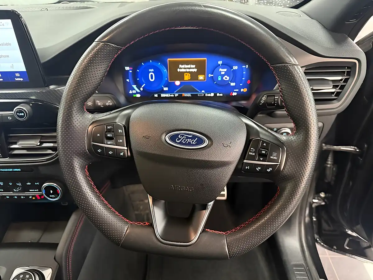 Used 2023 Ford Kuga ST-Line X Black - Interior and Exterior details 16