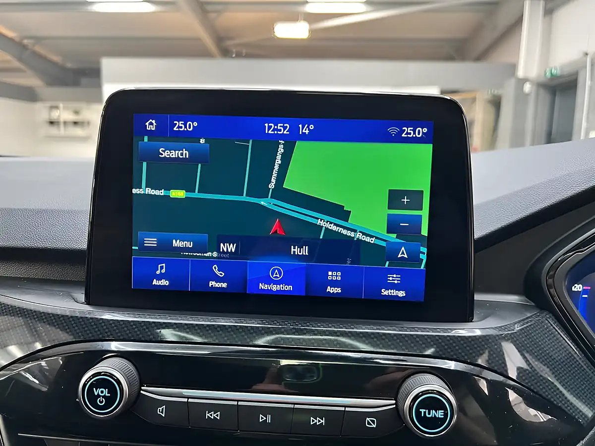 Used 2023 Ford Kuga ST-Line X Edition Black - Interior and Exterior details 17
