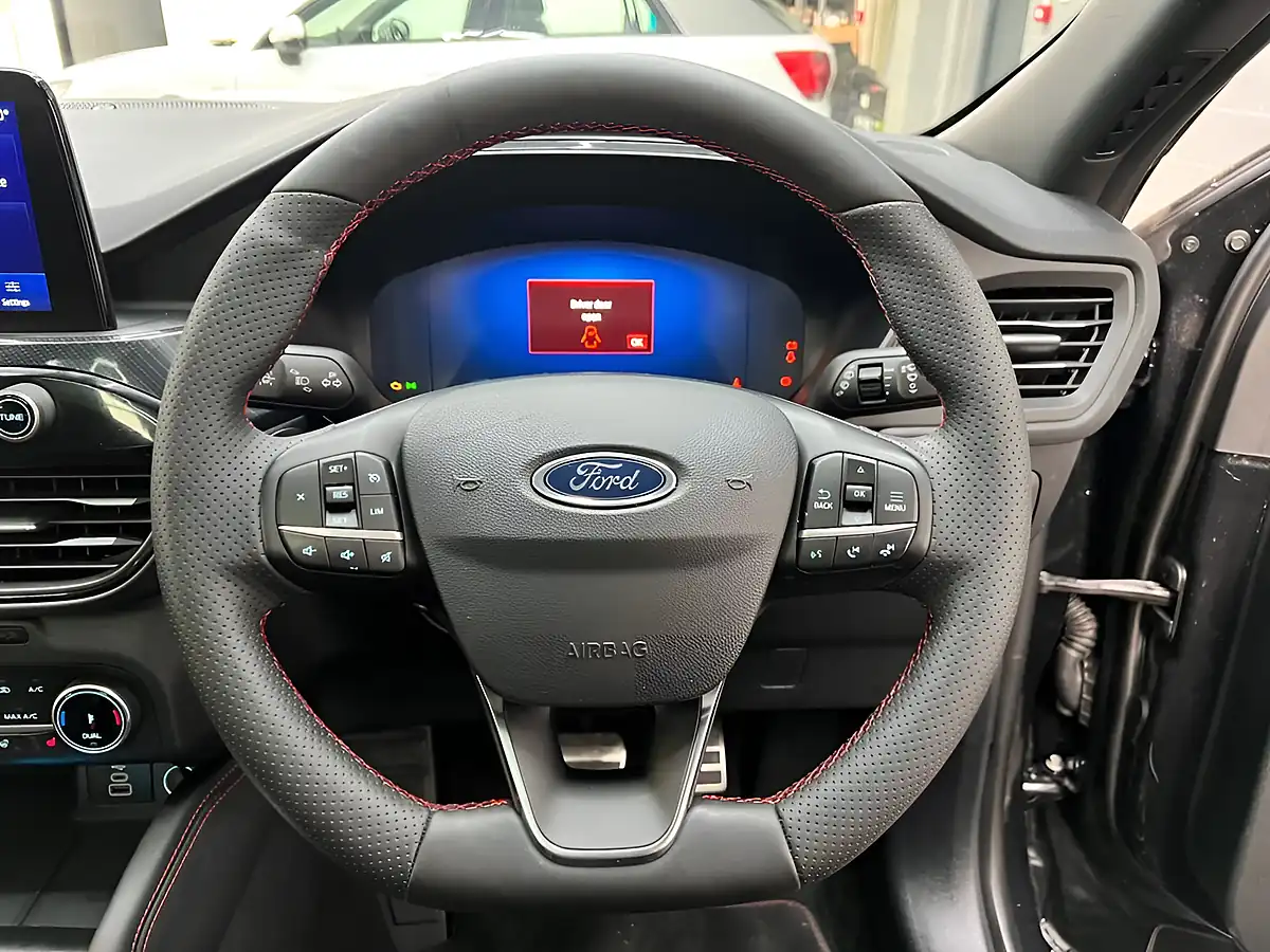 Used 2023 Ford Kuga ST-Line X Edition Black - Interior and Exterior details 7