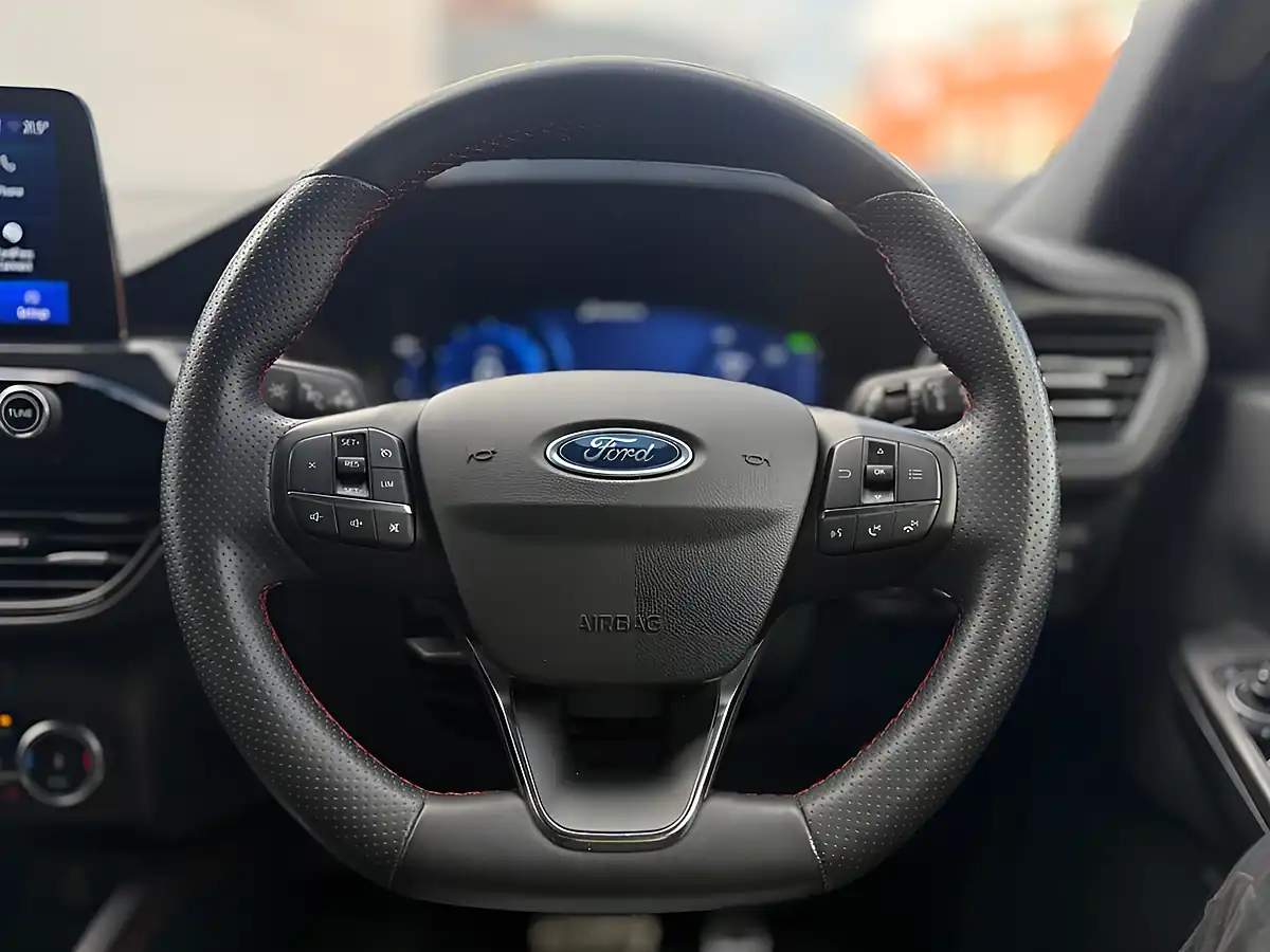Used 2023 Ford Kuga ST-Line X Edition Blue - Interior and Exterior details 15