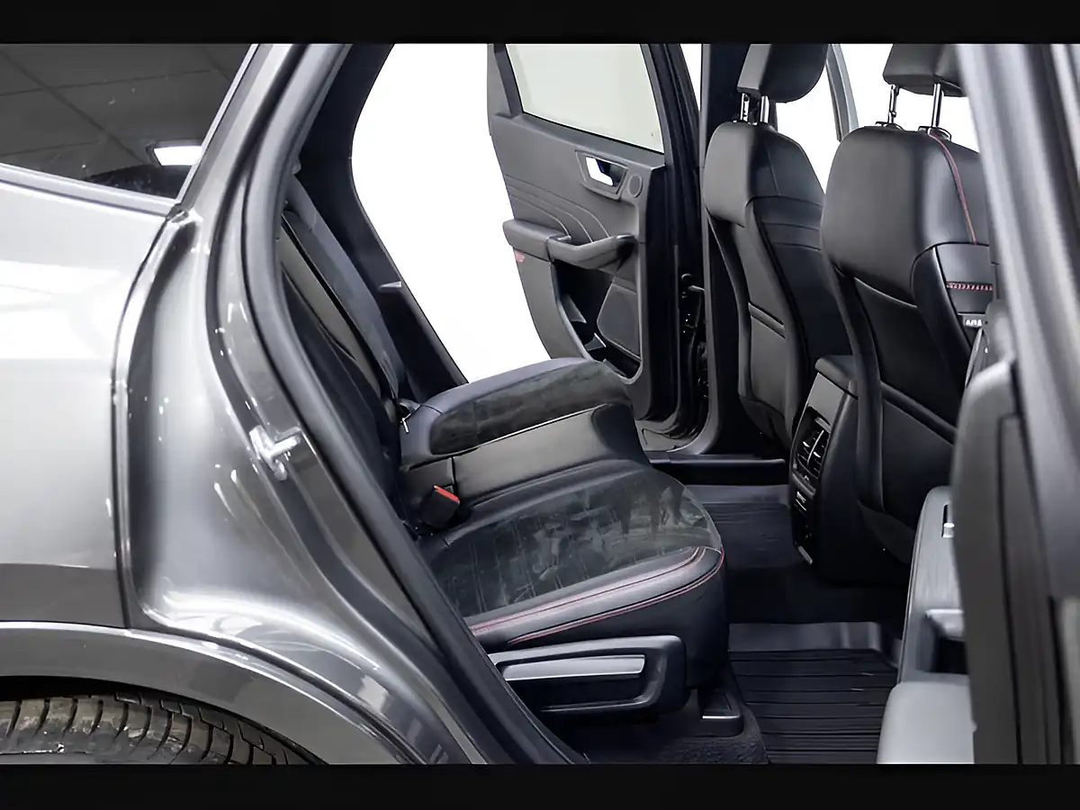 Used 2023 Ford Kuga ST-Line X Edition Grey - Interior and Exterior details 13