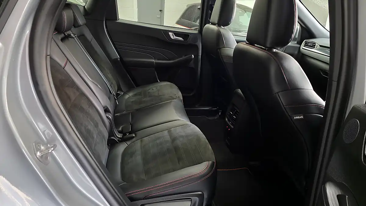 Used 2023 Ford Kuga ST-Line X Edition Silver - Interior and Exterior details 12