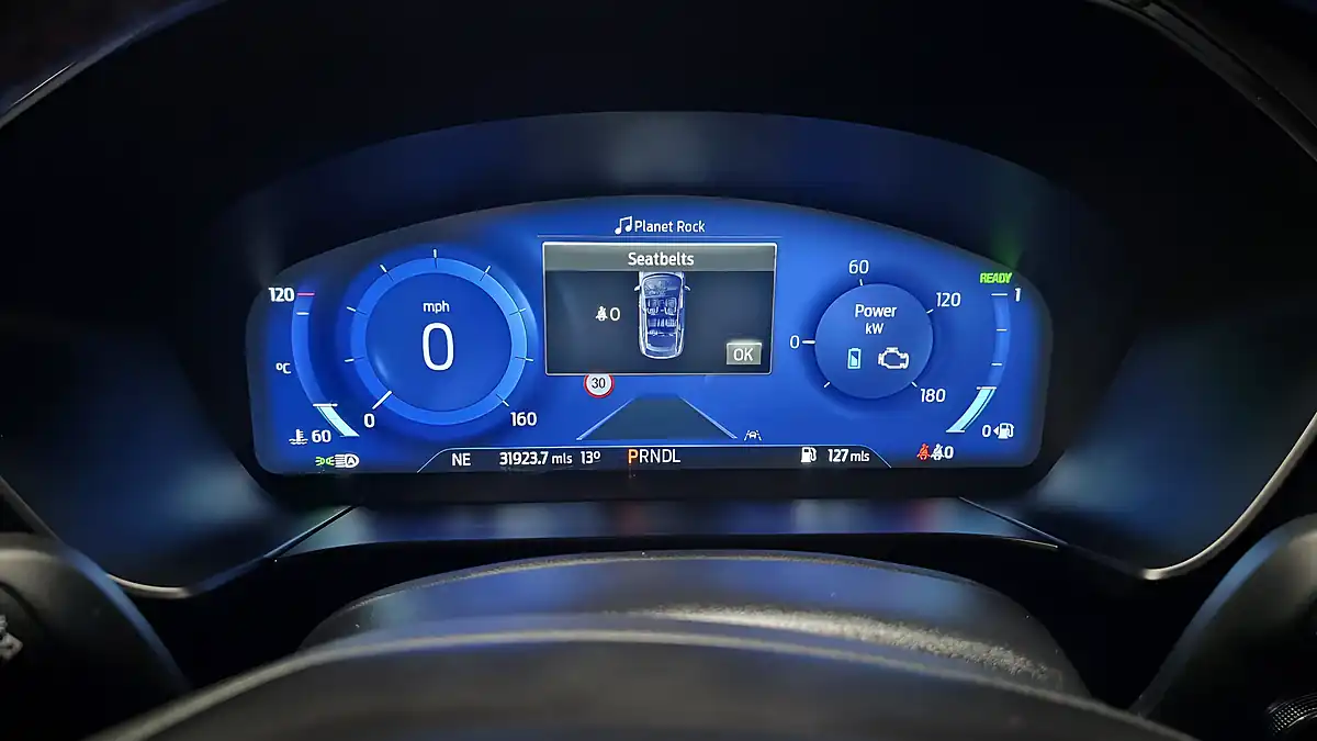 Used 2023 Ford Kuga ST-Line X Edition Silver - Interior and Exterior details 15