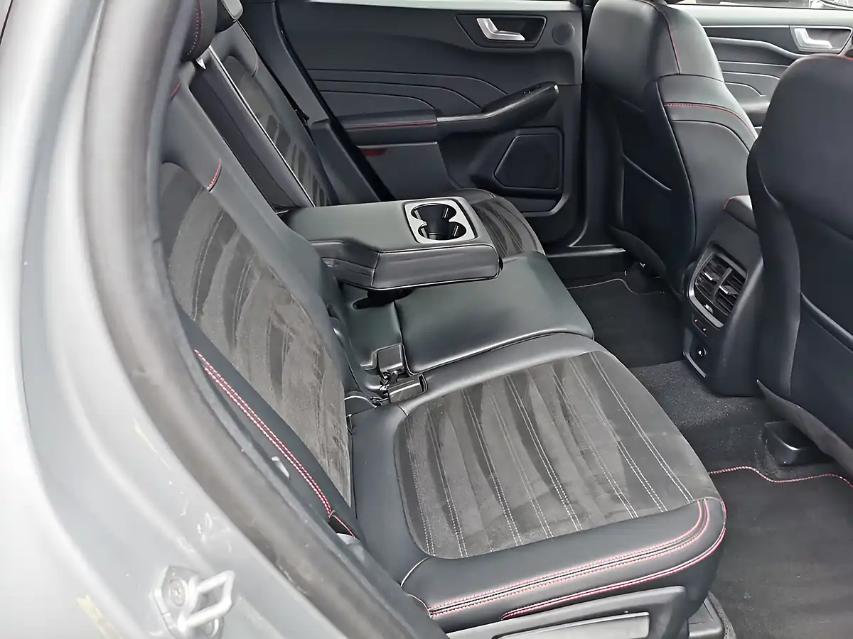 Used 2023 Ford Kuga ST-Line X Edition Solar Silver - Interior and Exterior details 10