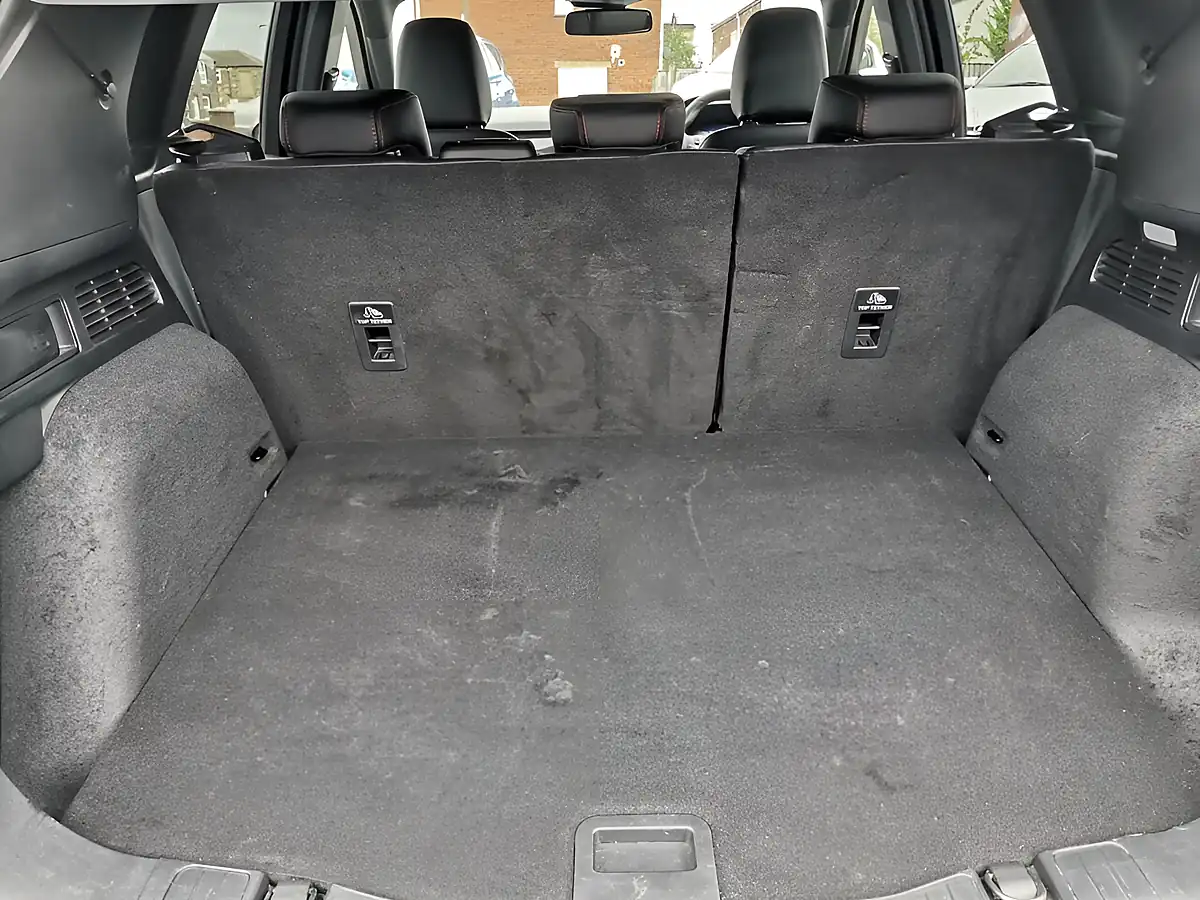 Used 2023 Ford Kuga ST-Line X Edition Solar Silver - Interior and Exterior details 12