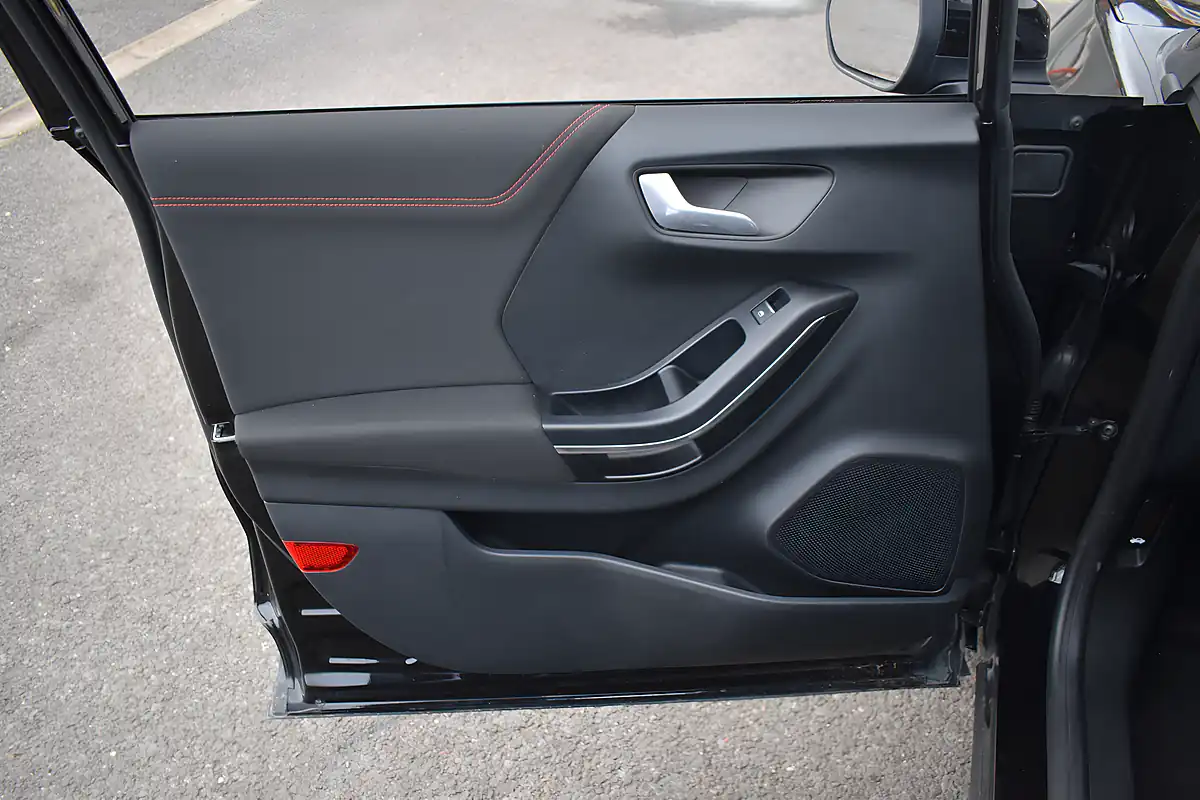 Used 2023 Ford Puma ST-Line Agate Black - Interior and Exterior details 13