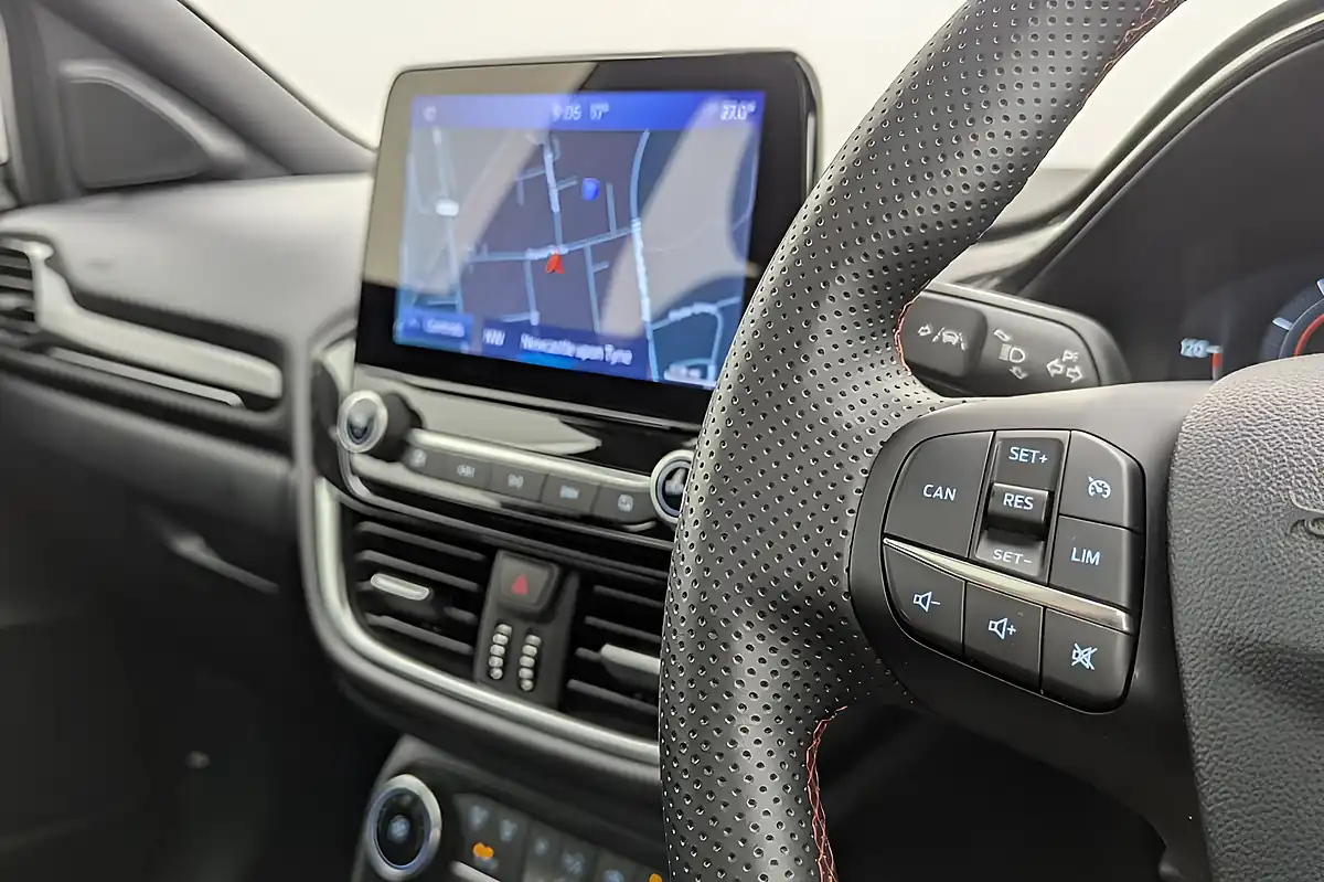 Used 2023 Ford Puma ST-Line Black - Interior and Exterior details 12