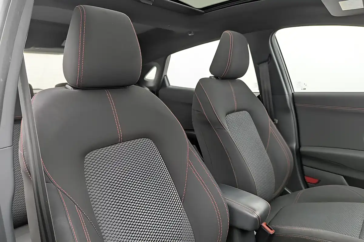 Used 2023 Ford Puma ST-Line Black - Interior and Exterior details 13