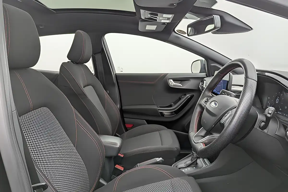 Used 2023 Ford Puma ST-Line Black - Interior and Exterior details 2
