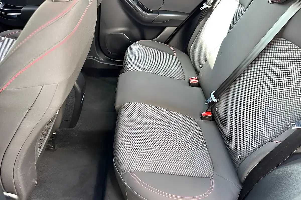 Used 2023 Ford Puma ST-Line Black - Interior and Exterior details 15