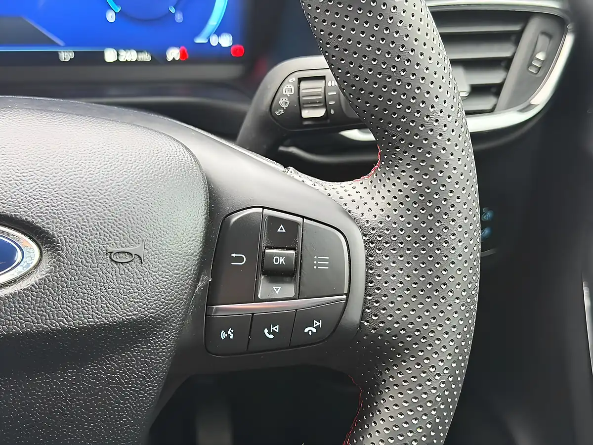 Used 2023 Ford Puma ST-Line Grey - Interior and Exterior details 15