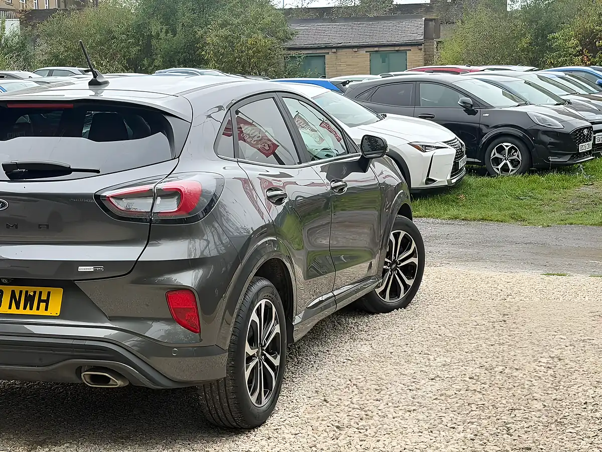 Used 2023 Ford Puma ST-Line Grey - Interior and Exterior details 16