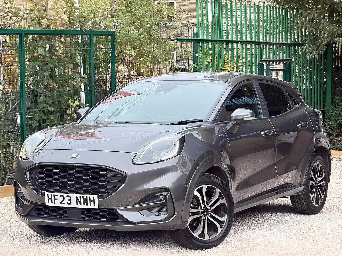 Used 2023 Ford Puma ST-Line Grey - Interior and Exterior details 3