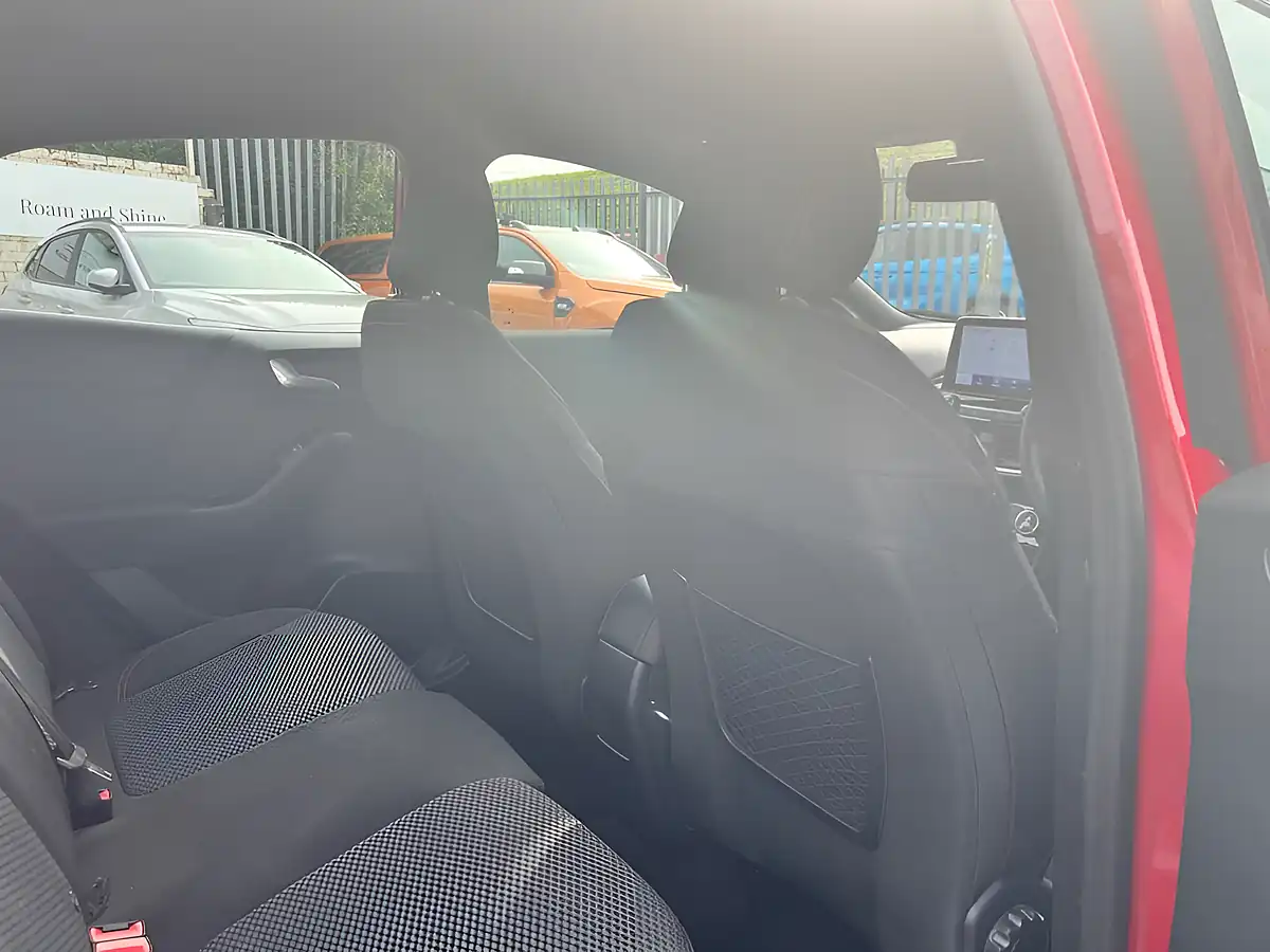 Used 2023 Ford Puma ST-Line Red - Interior and Exterior details 14