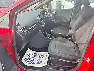 Used 2023 Ford Puma ST-Line Red - Interior and Exterior details 19