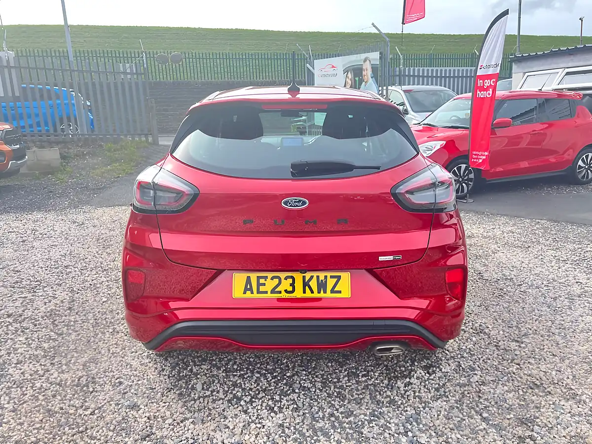 Used 2023 Ford Puma ST-Line Red - Interior and Exterior details 6