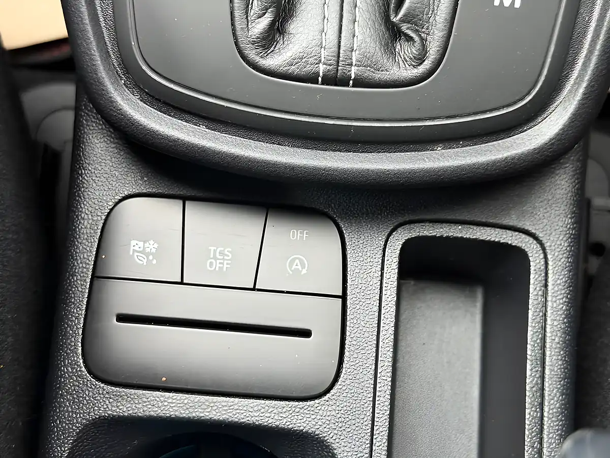 Used 2023 Ford Puma ST-Line Silver - Interior and Exterior details 20