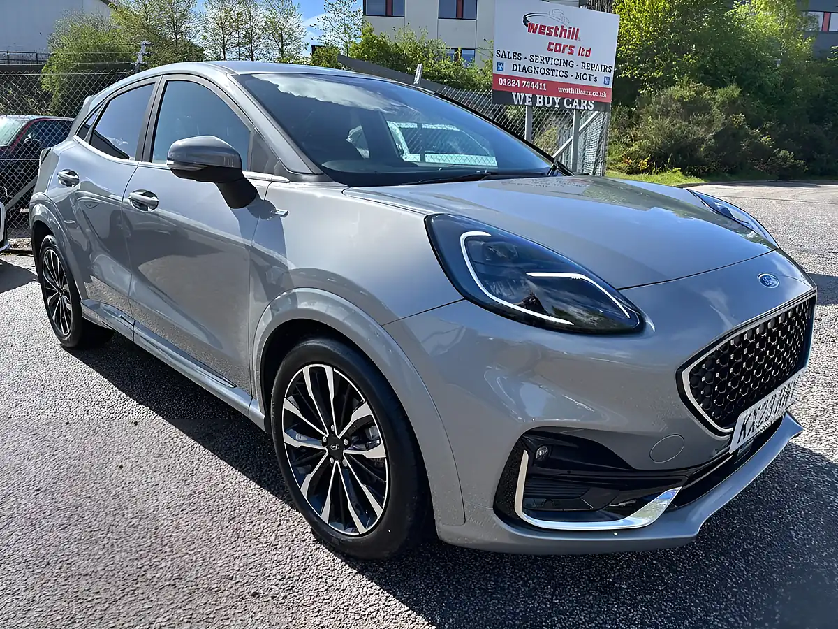 Used 2023 Ford Puma ST-Line Vignale Silver - Interior and Exterior details 5