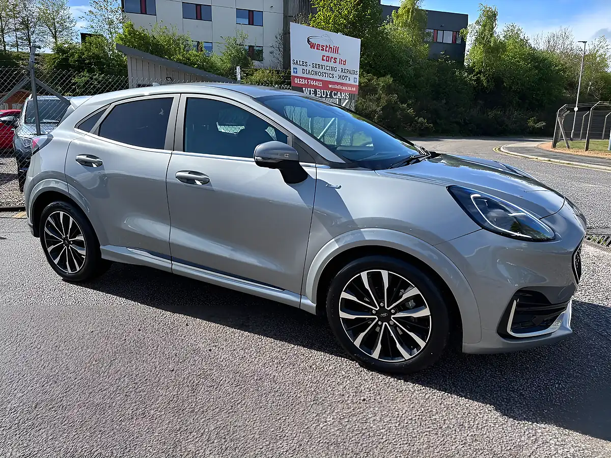 Used 2023 Ford Puma ST-Line Vignale Silver - Interior and Exterior details 6
