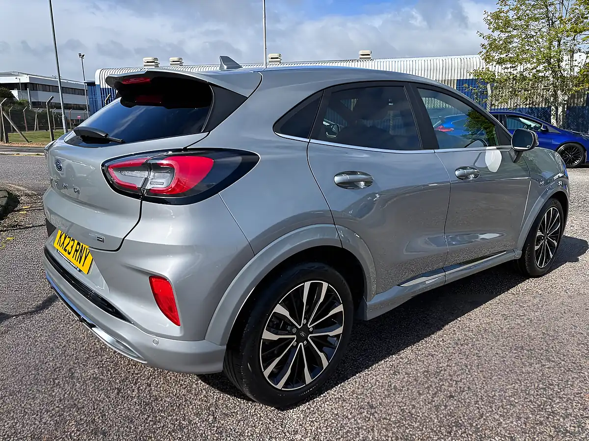 Used 2023 Ford Puma ST-Line Vignale Silver - Interior and Exterior details 8
