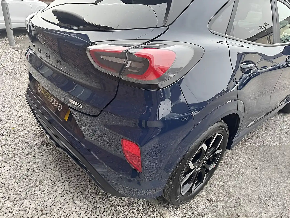 Used 2023 Ford Puma ST-Line X Blue - Interior and Exterior details 12