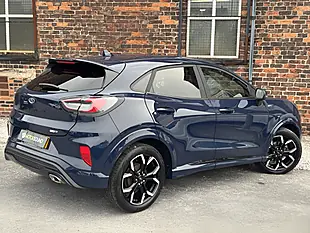 Used 2023 Ford Puma ST-Line X Blue - Interior and Exterior details 4