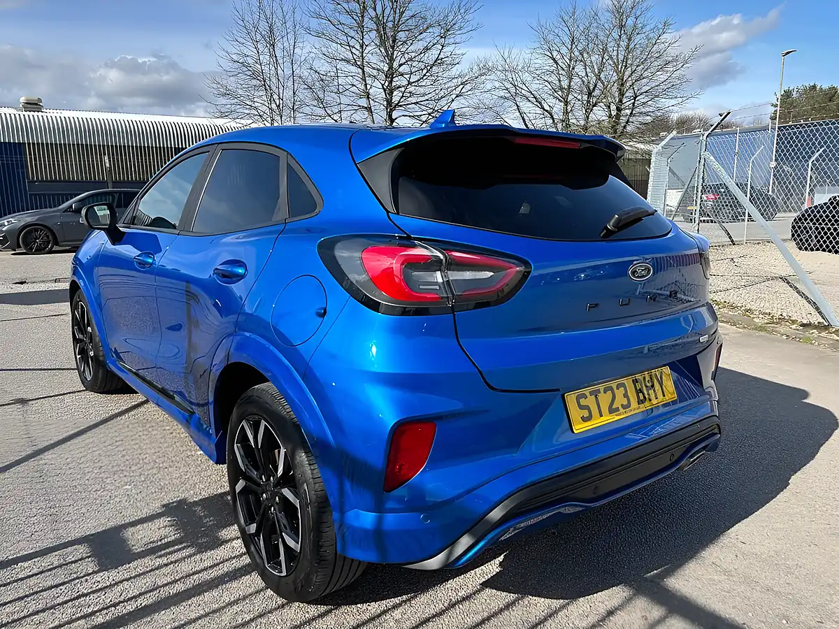 Used 2023 Ford Puma ST-Line X Desert Island Blue - Interior and Exterior details 11