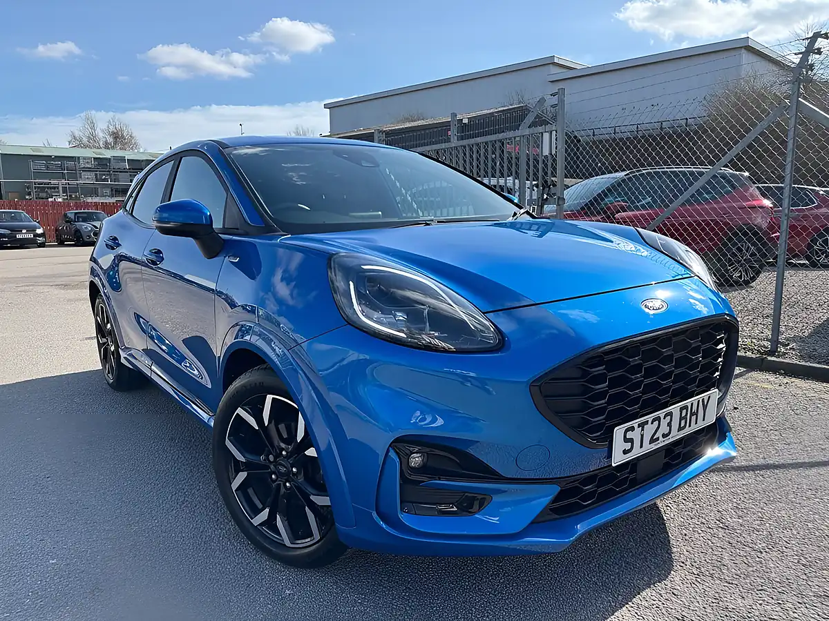 Used 2023 Ford Puma ST-Line X Desert Island Blue - Interior and Exterior details 5