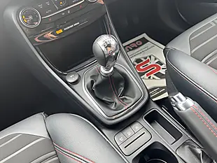 Used 2023 Ford Puma ST-Line X Grey - Interior and Exterior details 16