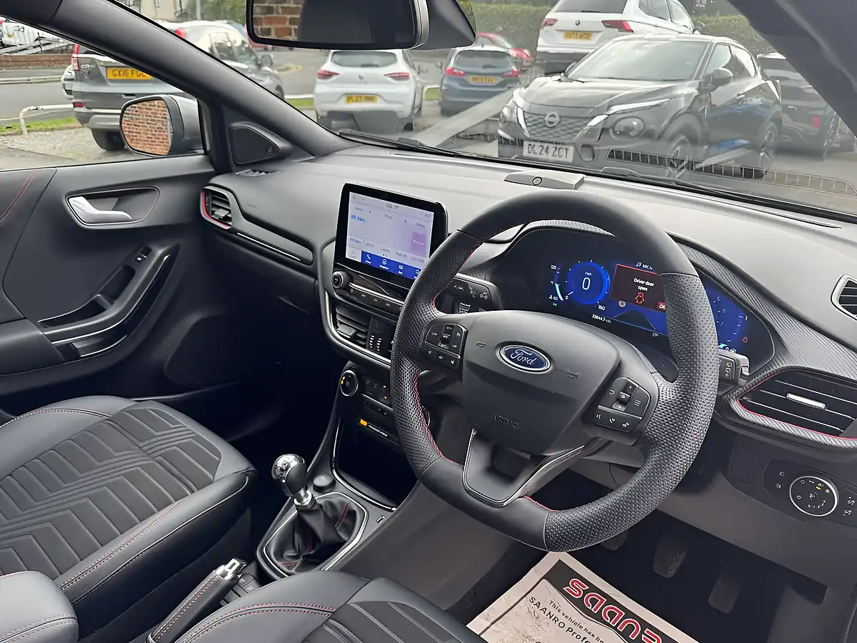 Used 2023 Ford Puma ST-Line X Grey - Interior and Exterior details 6